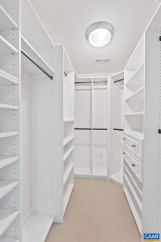 236 DEER RUN DR, Zion Crossroads, VA 22942