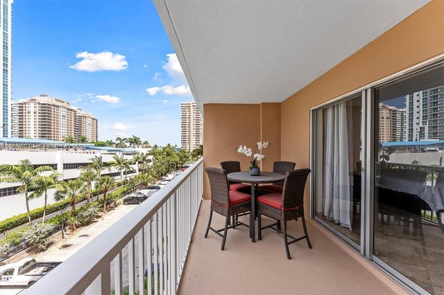 1965 S Ocean Drive 3L, Hallandale Beach, FL 33009