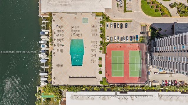 1965 S Ocean Drive 3L, Hallandale Beach, FL 33009