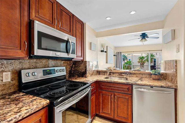 1965 S Ocean Drive 3L, Hallandale Beach, FL 33009