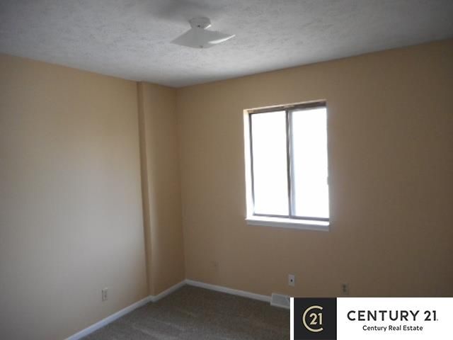 1029 Grenoble, Bellevue, NE 68123