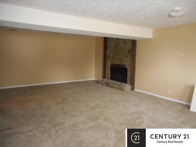 1029 Grenoble, Bellevue, NE 68123