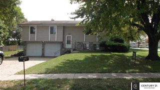 1029 Grenoble, Bellevue, NE 68123
