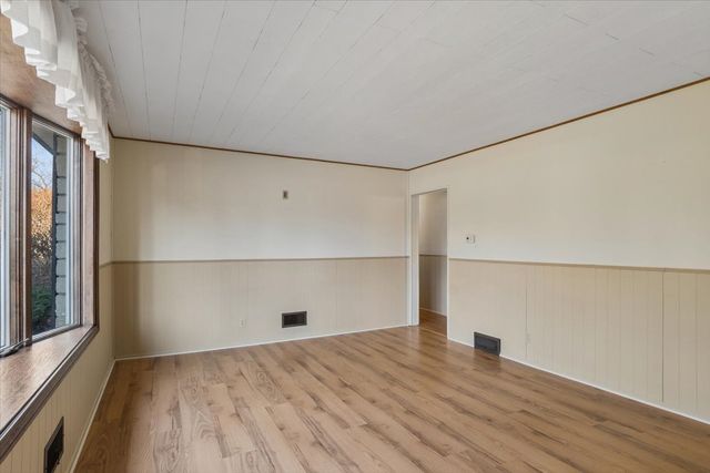 1706 Avalon Avenue, Joliet, IL 60435