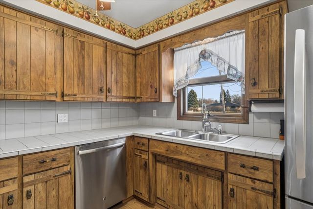 1706 Avalon Avenue, Joliet, IL 60435