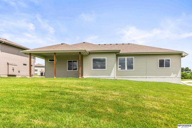 12630 Schirra Street, Papillion, NE 68046