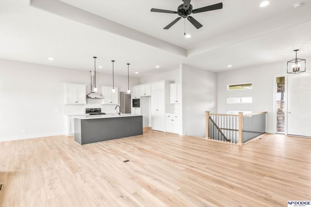 12630 Schirra Street, Papillion, NE 68046