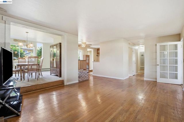 48332 Cottonwood St, Fremont, CA 94539