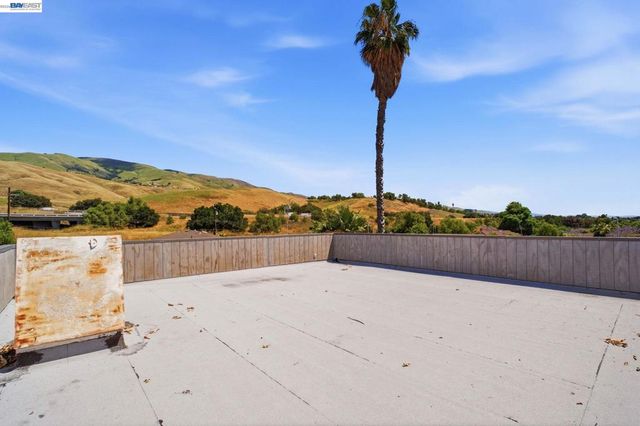 48332 Cottonwood St, Fremont, CA 94539
