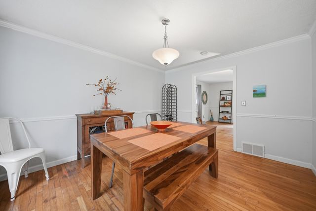 47 Beaver Lane, Bedford, NH 03110