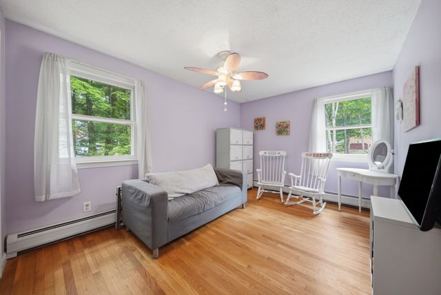 47 Beaver Lane, Bedford, NH 03110