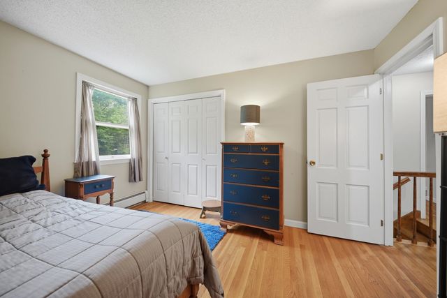 47 Beaver Lane, Bedford, NH 03110