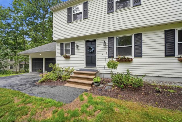 47 Beaver Lane, Bedford, NH 03110
