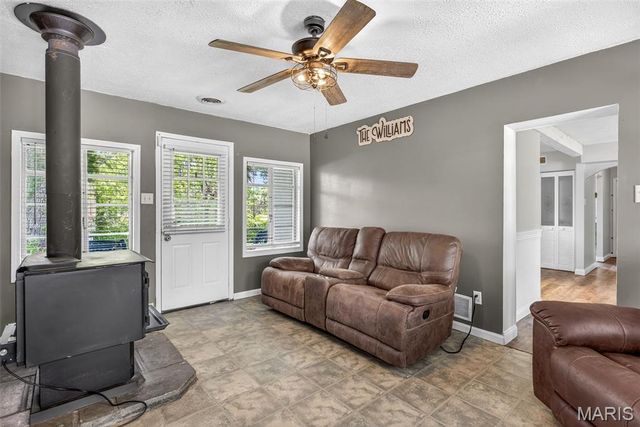 8435 High Street, Cedar Hill, MO 63016