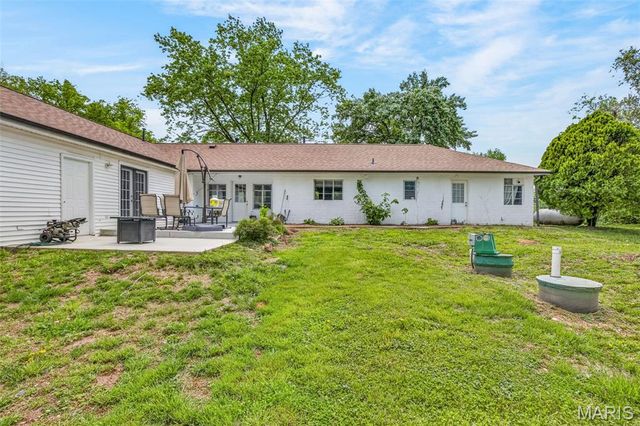 8435 High Street, Cedar Hill, MO 63016