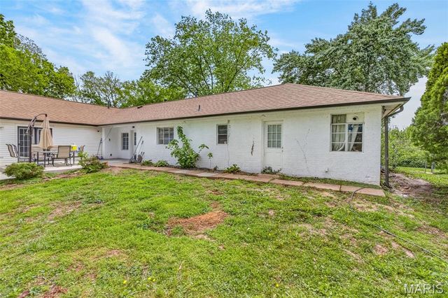 8435 High Street, Cedar Hill, MO 63016