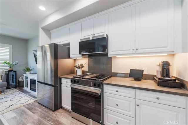 585 S Kroeger, Anaheim, CA 92805