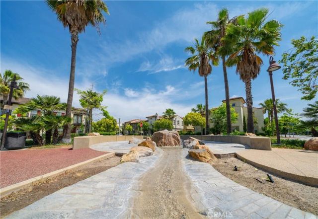 585 S Kroeger, Anaheim, CA 92805