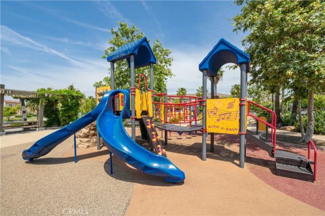 585 S Kroeger, Anaheim, CA 92805