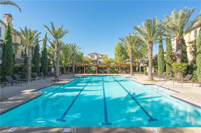 585 S Kroeger, Anaheim, CA 92805