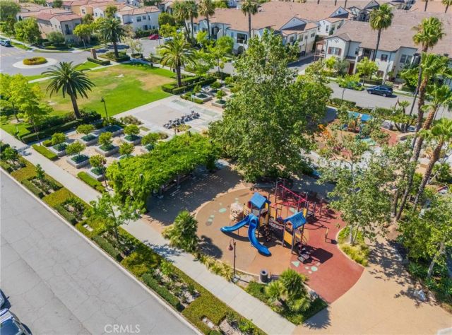 585 S Kroeger, Anaheim, CA 92805