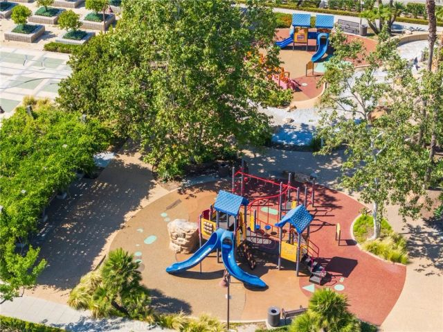 585 S Kroeger, Anaheim, CA 92805