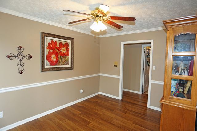 200 Ironwood Drive, Nicholasville, KY 40356