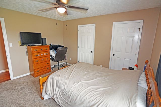 200 Ironwood Drive, Nicholasville, KY 40356