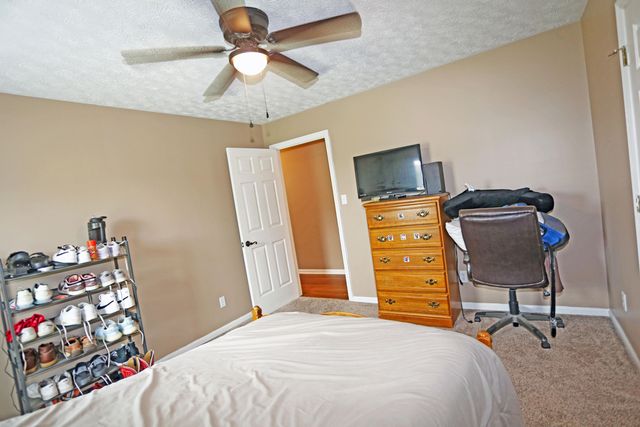 200 Ironwood Drive, Nicholasville, KY 40356