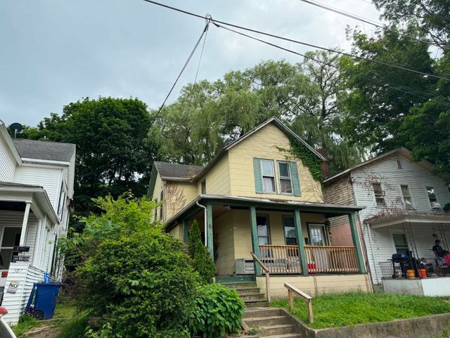 329 W 20TH Street, Erie, PA 16502