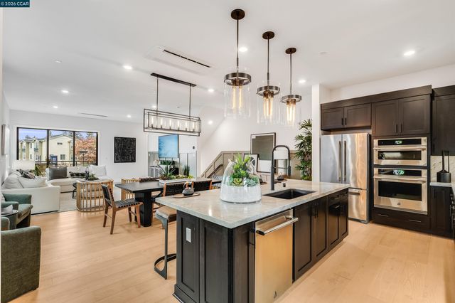 1102 Althea Terraces 1, Sunnyvale, CA 94086