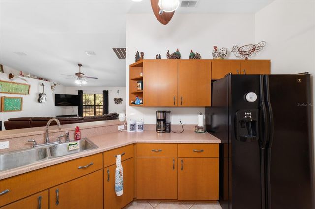 1572 N HIGHWAY 314A, Silver Springs, FL 34488