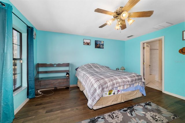 1572 N HIGHWAY 314A, Silver Springs, FL 34488