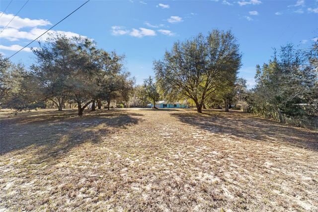 1572 N HIGHWAY 314A, Silver Springs, FL 34488