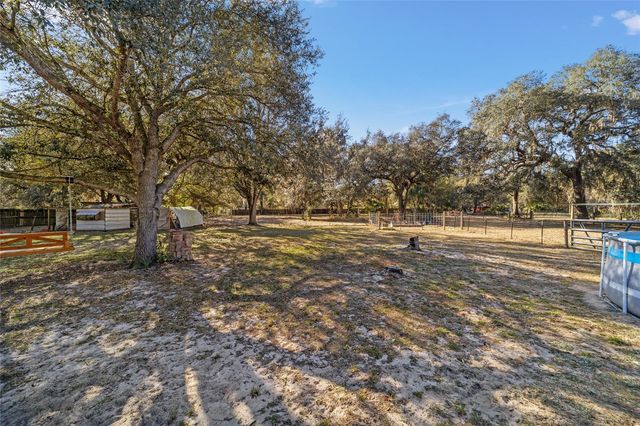 1572 N HIGHWAY 314A, Silver Springs, FL 34488