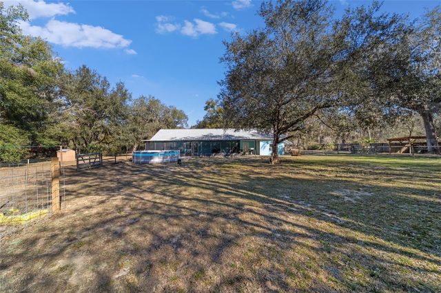 1572 N HIGHWAY 314A, Silver Springs, FL 34488