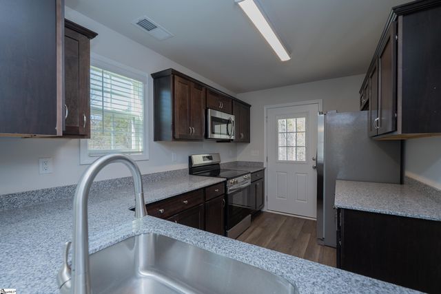 221 Waltham Court, Greenville, SC 29617