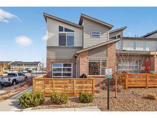 19518 E Sunset Cir, Centennial, CO 80015