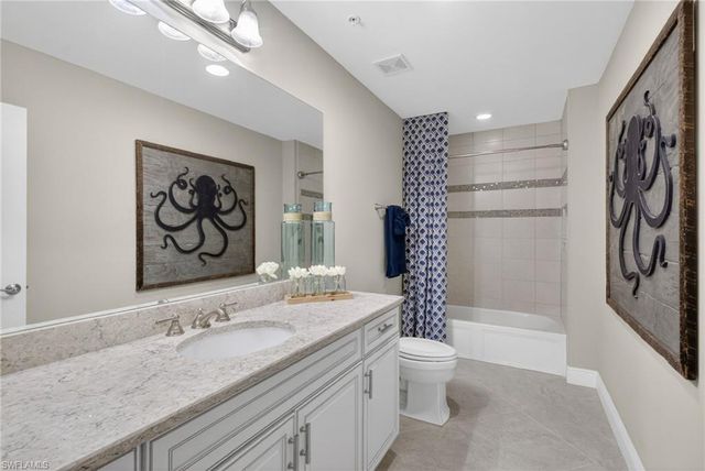 1590 Oceania DR S 1, Naples, FL 34113