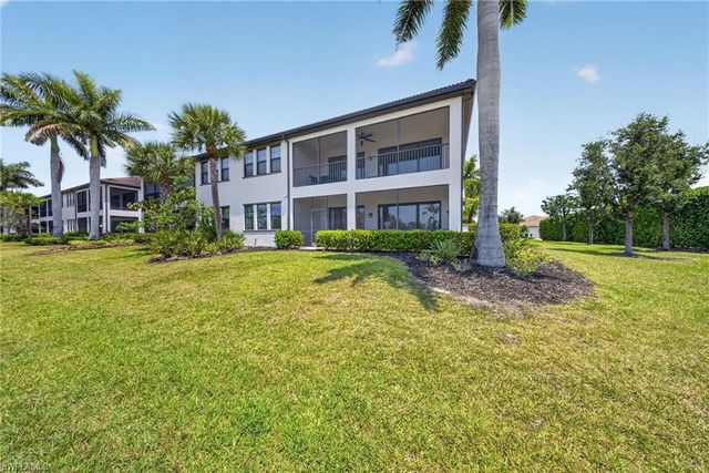 1590 Oceania DR S 1, Naples, FL 34113