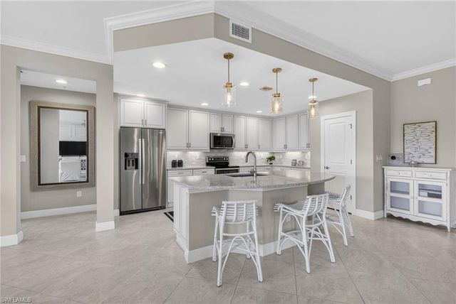 1590 Oceania DR S 1, Naples, FL 34113