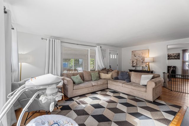 140 Lynnfield St, Lynn, MA 01904