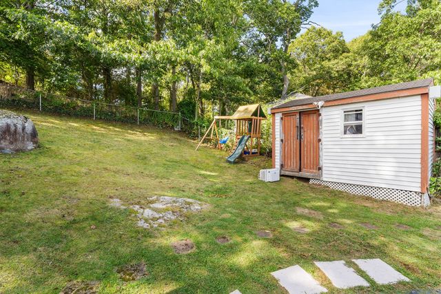 140 Lynnfield St, Lynn, MA 01904