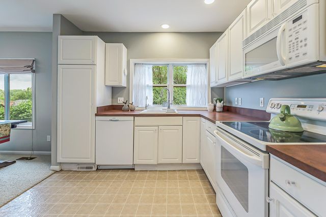 7275 Webbs Landing, Dexter Twp, MI 48137