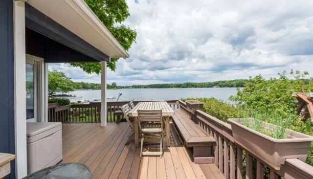 7275 Webbs Landing, Dexter Twp, MI 48137