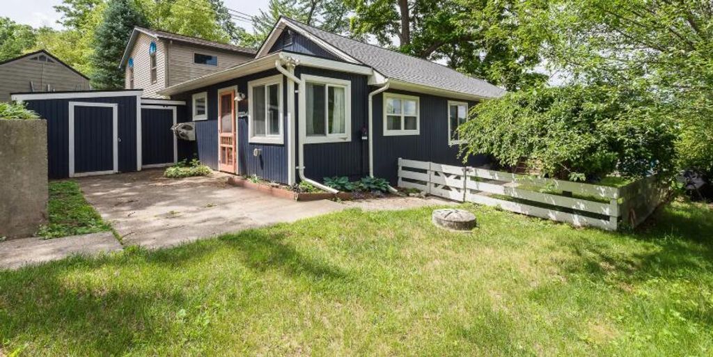 7275 Webbs Landing, Dexter Twp, MI 48137