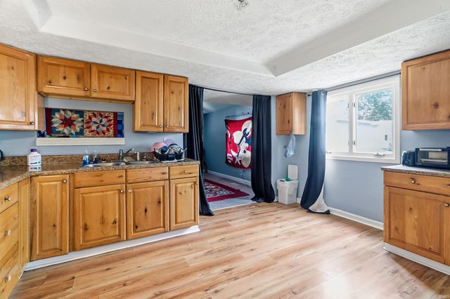 1002 E 30th Street, Marion, IN 46953