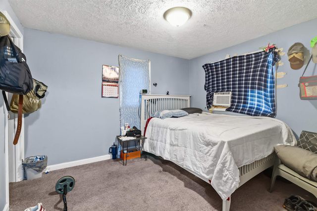 1002 E 30th Street, Marion, IN 46953