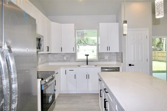 4000 Garienda Avenue, Sebring, FL 33872