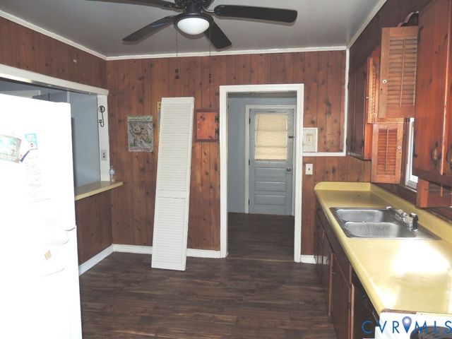 1936 Richmond Ave, Petersburg, VA 23803